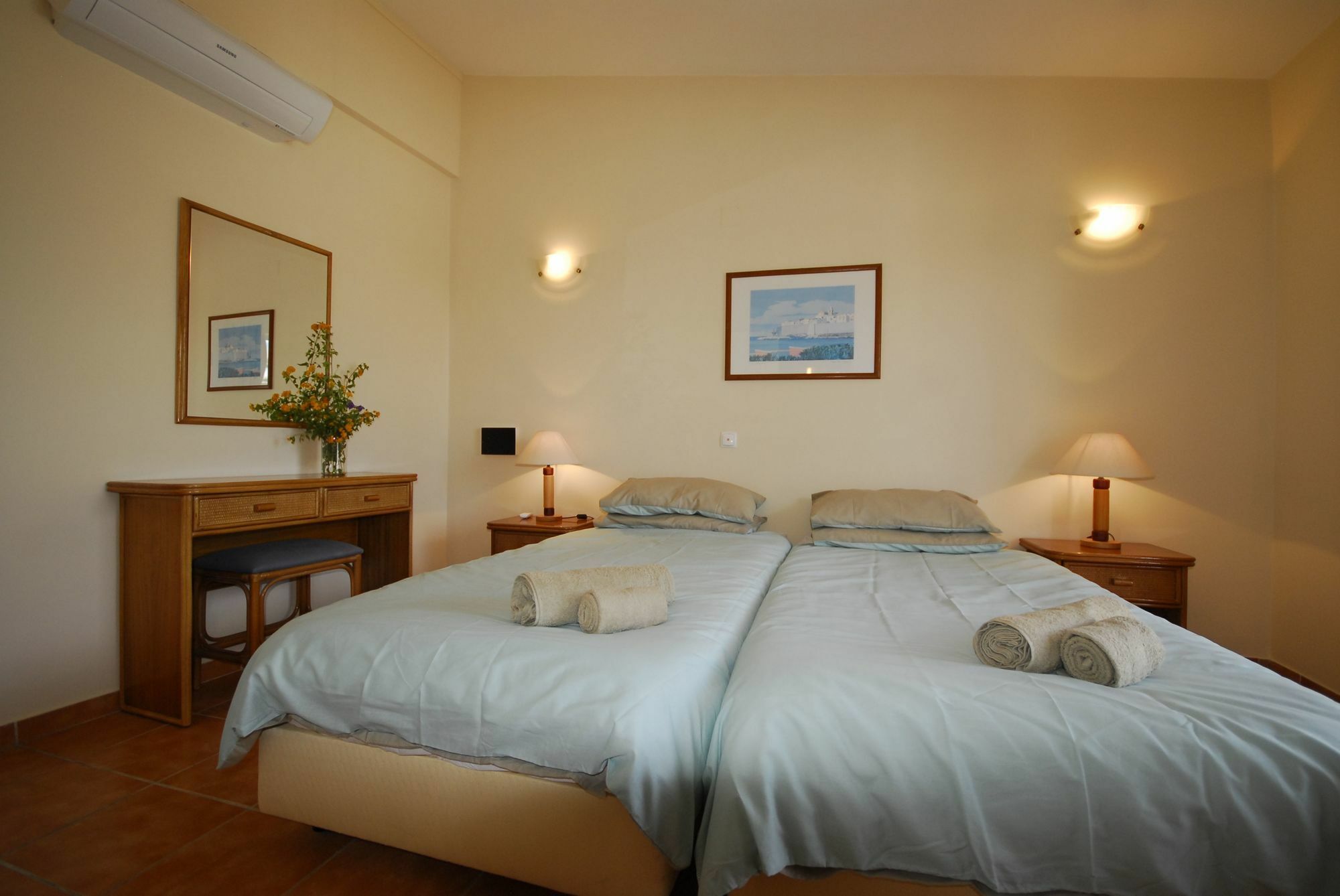 Centre Algarve Otel Moncarapacho Dış mekan fotoğraf